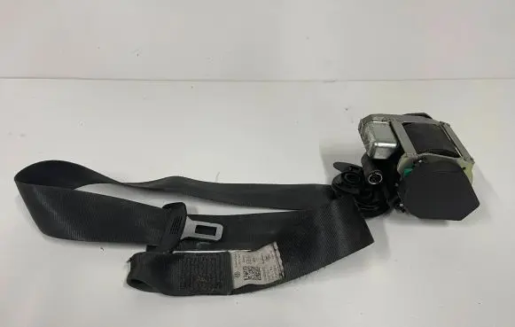 Volkswagen Scirocco Front seatbelt 1K8857706A
