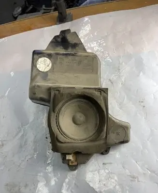 BMW 5 E39 Front door speaker 65138360778 491343077404