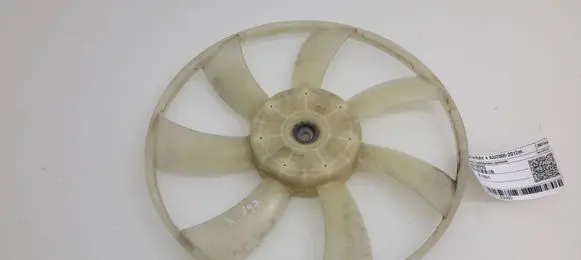 Toyota RAV 4 (XA30) Radiator cooling fan shroud 1636128220