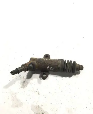 Ford Ranger Clutch slave cylinder 