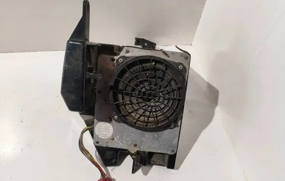 Audi A3 S3 8L Subwoofer speaker 8L0035381G 4419142 4913410296