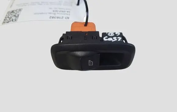 Ford Fiesta Electric window control switch 10073908