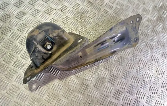 Audi A3 S3 8P Rear control arm 1K0505226H