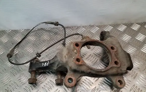 Infiniti FX Front wheel hub spindle knuckle