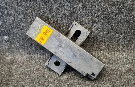 Audi Q7 4M Keyless (KESSY) go control unit/module 4M0907247