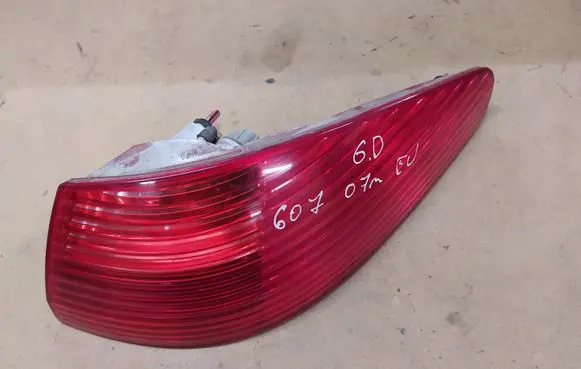 Rear/tail lights