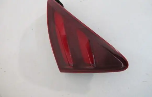 Peugeot 3008 I Tailgate rear/tail lights 9805511380