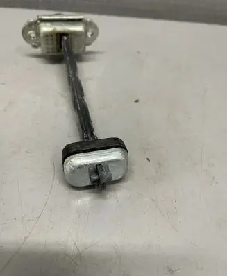 Honda CR-V Front door check strap stopper