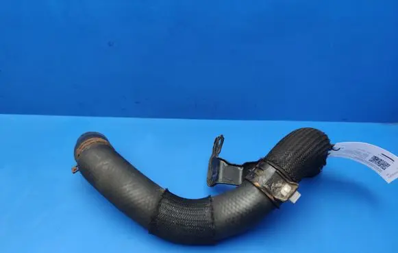 Lexus IS 220D-250-350 Engine coolant pipe/hose