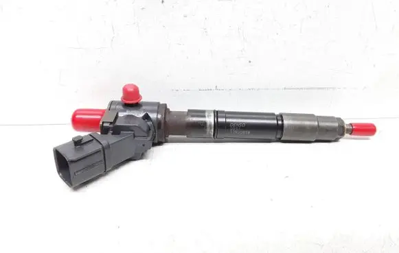 Volvo V60 Fuel injector 31405404