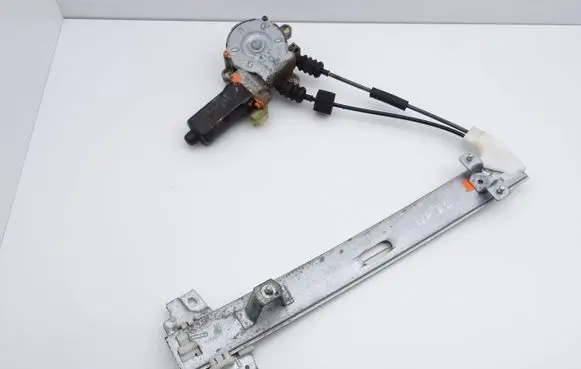 Hyundai Lantra I Rear door window regulator with motor