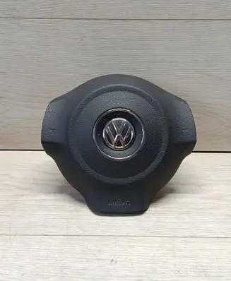 Volkswagen Golf Plus Steering wheel airbag 5K0880201P