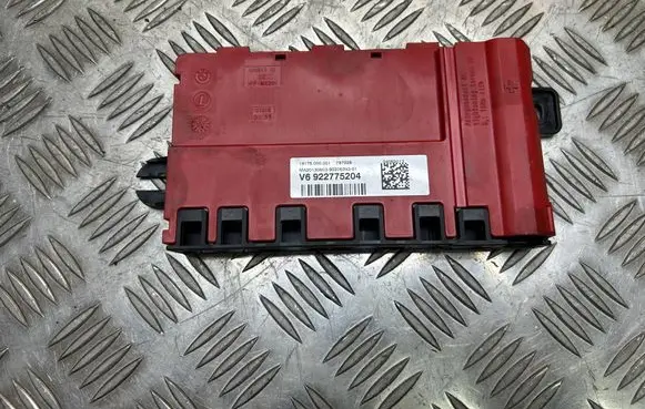 BMW 1 F20 F21 Current control relay 922775204 10688710