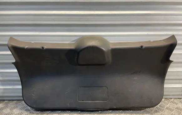 Nissan Juke I F15 Tailgate trim 909011KB0A