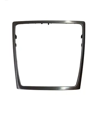 Volvo V70 Radio/GPS head unit trim 30672110