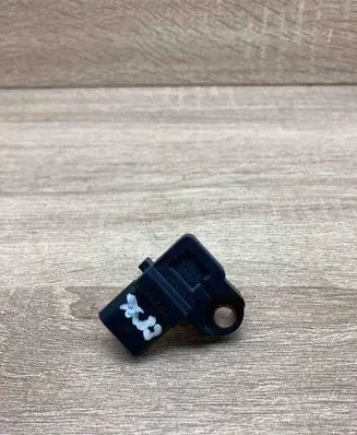 BMW X1 E84 Air pressure sensor 8637897 025011S18