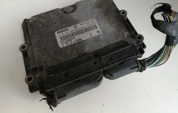 Fiat Stilo Engine control unit/module 55198058 0281011553