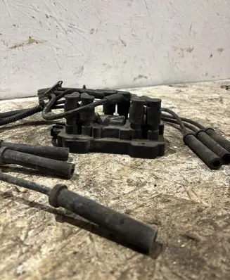 Chevrolet Equinox High voltage ignition coil 12675949