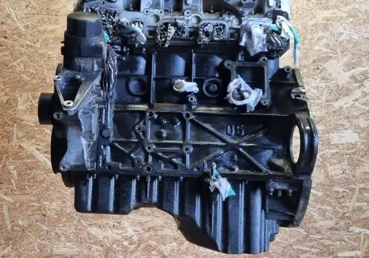 Mercedes-Benz C W203 Engine 61196230290719 A6110782941 A6110161305
