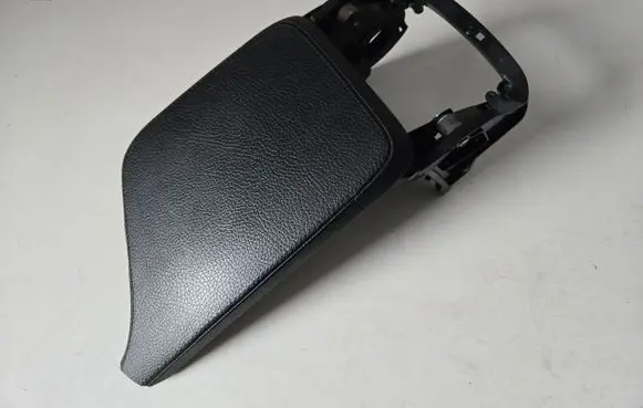 Volvo XC90 Armrest 31420995