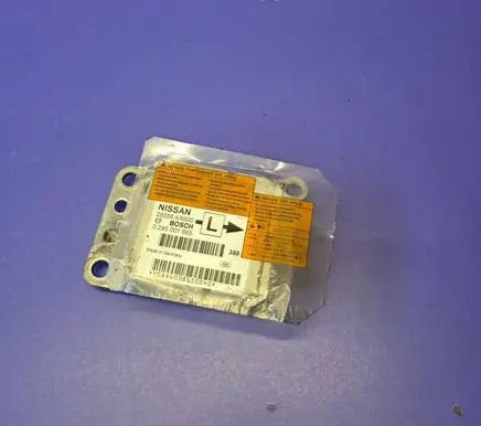Nissan Micra Airbag control unit/module 0285001665 28556AX600 YEAX6038150040