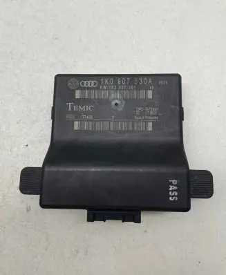 Volkswagen Touran I Gateway control module 1K0907530A 1K0907951