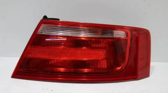 Audi A5 8T 8F Rear/tail lights 8T0945096 AU484