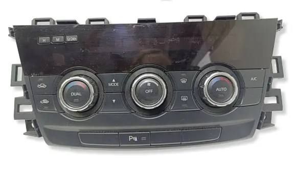 Mazda 6 Climate control unit GJH561190G