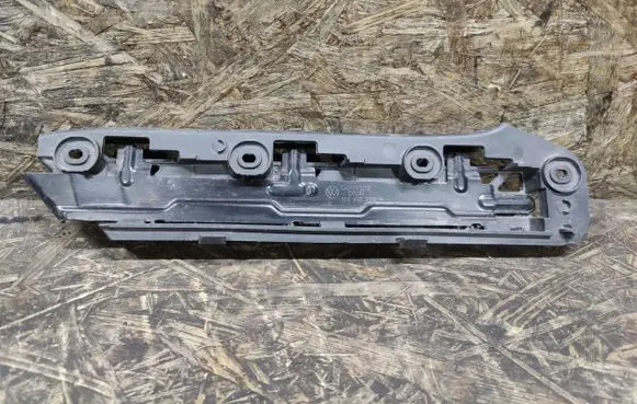 Volkswagen Touran I Front bumper mounting bracket 1TO807049 1T0807935