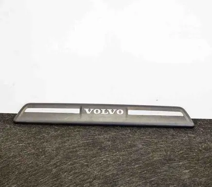 Volvo V40 Front sill trim cover 31265842