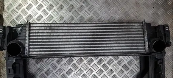 BMW 5 GT F07 Intercooler radiator 1751780562906
