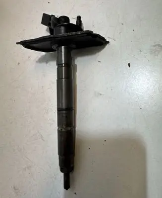Audi A6 S6 C6 4F Fuel injector 059130277A 050713 SB5TCZL