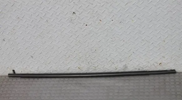 Hyundai Bayon Front door windshield rail HYUNDAI82220Q0010 82220Q0010