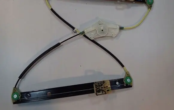 Audi A8 S8 D4 4H Front window lifting mechanism without motor 4H0837462A