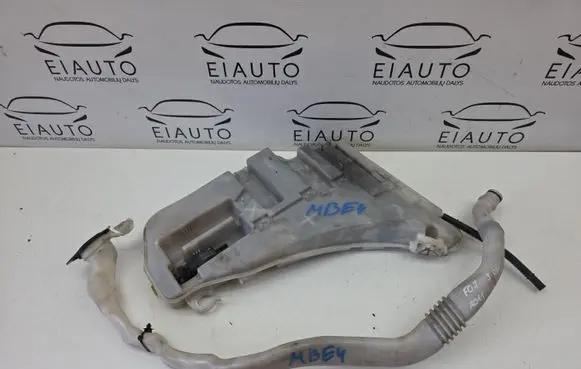 BMW 5 GT F07 Windshield washer fluid reservoir/tank 6934160