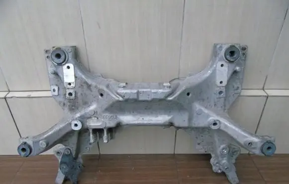 Peugeot 407 Front subframe 9661332680