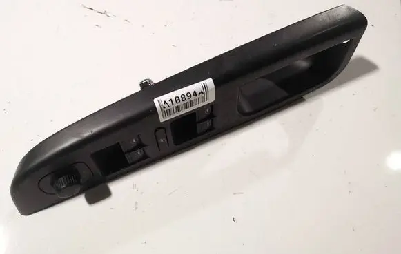 Volkswagen Golf V Front door window switch trim 1k4959857