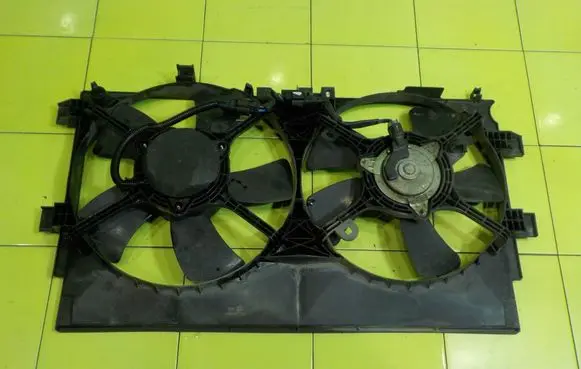 Mitsubishi Outlander Fan set WP77