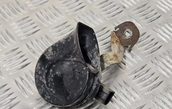 Opel Zafira A Horn signal A28657625 000209