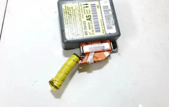 Mitsubishi Carisma Airbag control unit/module mr158433 0285001127