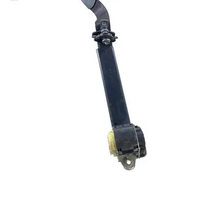Chevrolet Camaro Rear seatbelt 84136192