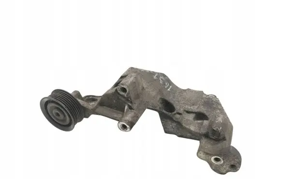 Hyundai ix35 Other engine bay part 