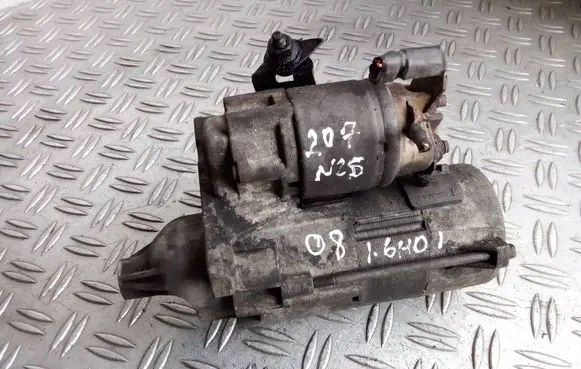 Peugeot 207 Starter motor 9645100680 D7G3 17F614020DS