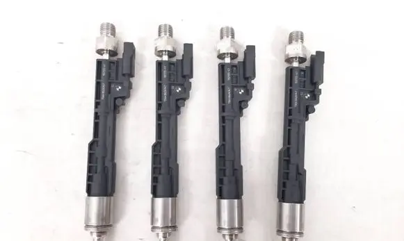 BMW 7 G11 G12 Fuel injectors set 8626147 13538626147