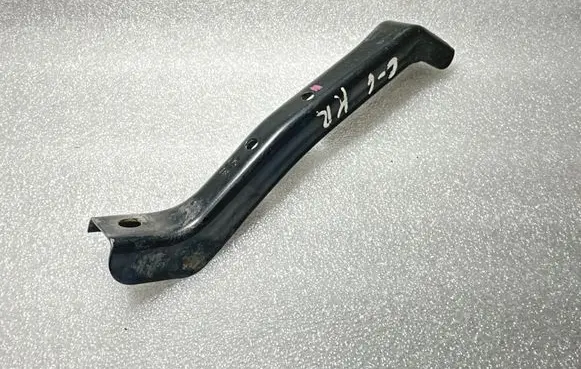 Audi A6 S6 C6 4F Radiator support slam panel bracket 4F0809891A