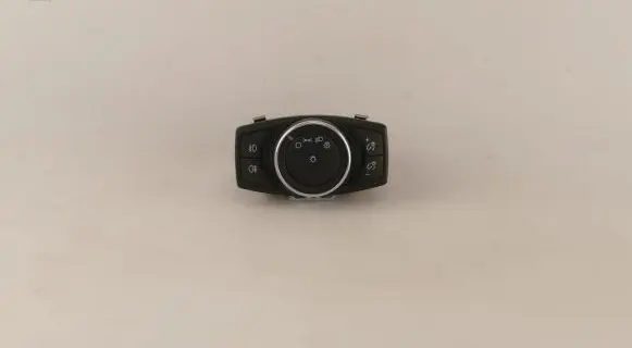 Ford Focus Light switch 10139798