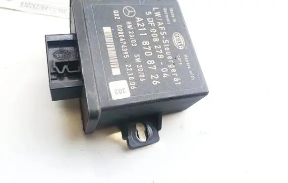 Mercedes-Benz GL X164 Light module LCM A2118708726 5DF00827804