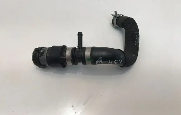 Mercedes-Benz GLA H247 Engine coolant pipe/hose A1775016400 ZGS004