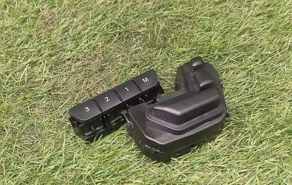 Seat control switch