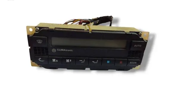 Volkswagen Golf IV Climate control unit 5HB00761710 3B1907044B